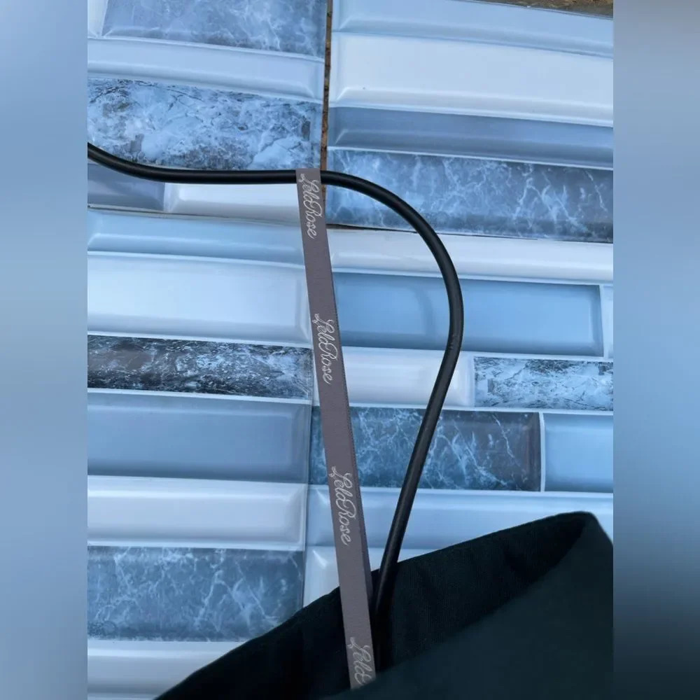 Lela Rose Off-Shoulder Midi Dress .FLASH SALE - Picture 7 of 14